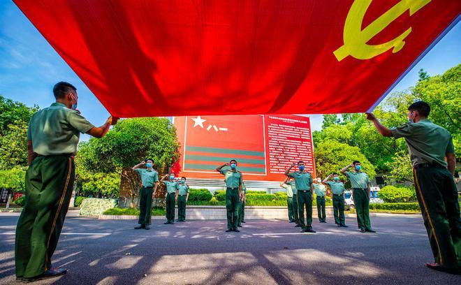 针织裙