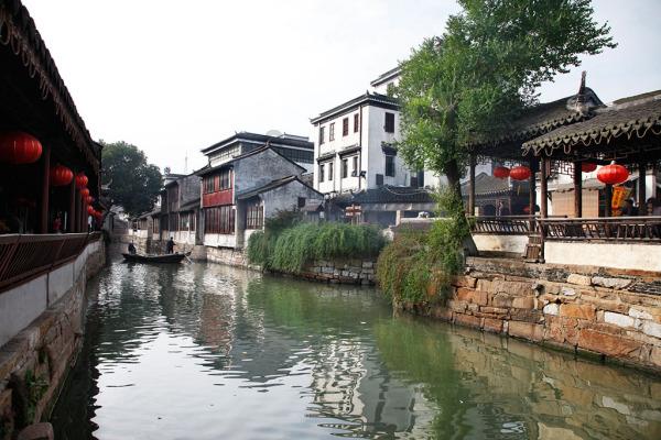 渝中区举行青少年心理健康发展项目师资培训会，提升青少年心理健康服务水平